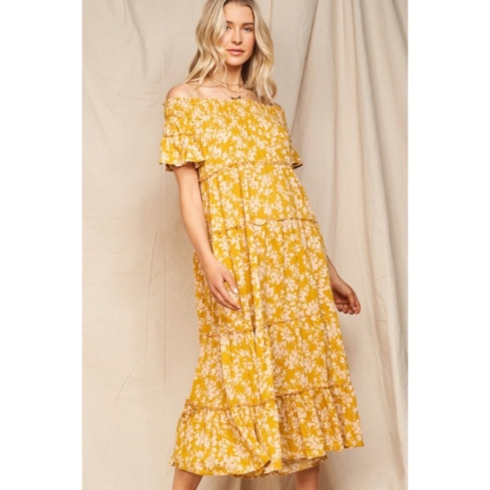 Moss Yellow Floral Flowly Bohemian Tiered Off The Shoulder Casual Maxi Dress - Picture 4 of 6